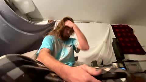 strumie3534336684 online show from 11/24/25, 02:22