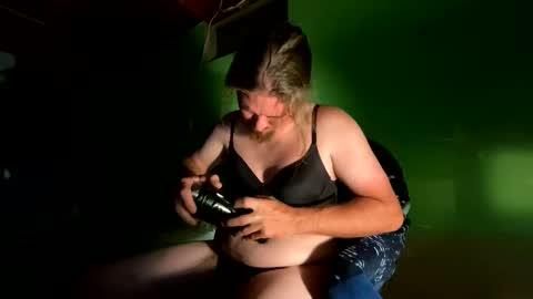 strumie3534336684 online show from 05/15/26, 11:34