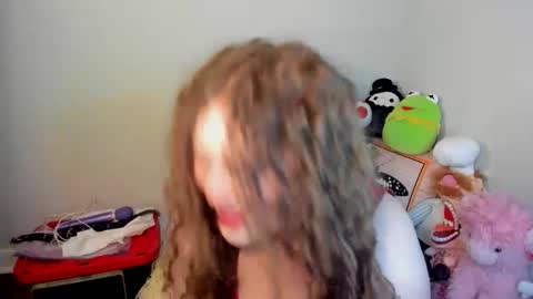 Strwbby online show from 11/30/25, 06:17