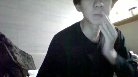 Snapshot of sttkm chatting on 04/21/26, 06:23 Asian boy online show from 04/21/26, 06:23
