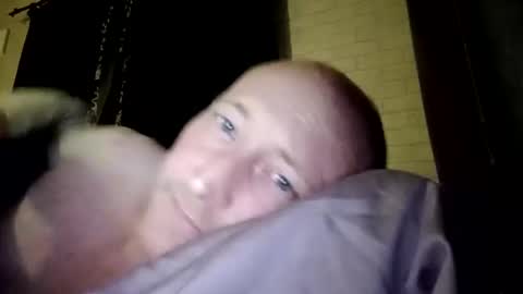 Snapshot of stu_art83 chatting on 06/08/26, 11:49 stu_art83 online show from 06/08/26, 11:49