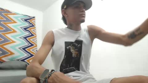 Snapshot of stuart_17 chatting on 10/10/25, 06:12 stuart_17 online show from 10/10/25, 06:12