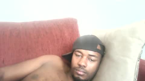 Snapshot of stud4cougar chatting on 09/15/25, 09:59 stud4cougar online show from 09/15/25, 09:59