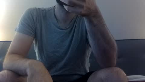 Snapshot of stud4u21 chatting on 09/24/25, 01:47 stud4u21 online show from 09/24/25, 01:47