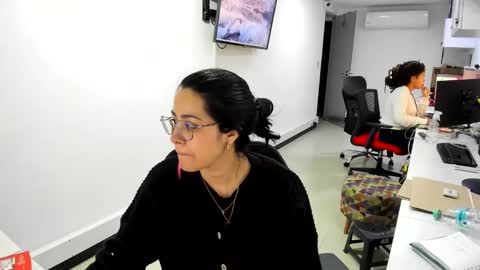 Snapshot of studcb_ chatting on 02/05/25, 11:39 studcb_ online show from 02/05/25, 11:39