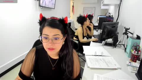 Snapshot of studcb_ chatting on 10/01/25, 03:40 studcb_ online show from 10/01/25, 03:40