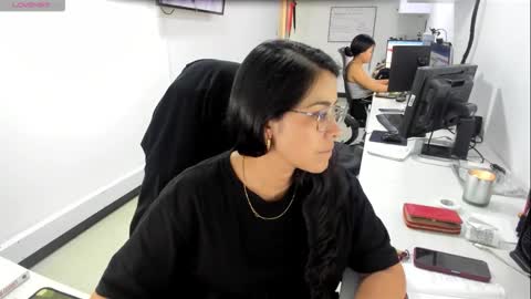 Snapshot of studcb_ chatting on 10/16/25, 05:36 studcb_ online show from 10/16/25, 05:36