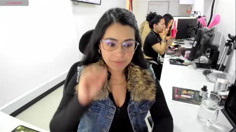 studcb_ online show from 10/27/25, 04:33