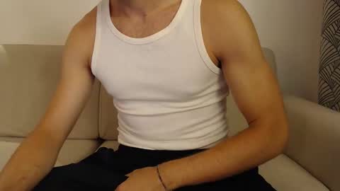 Stud From Paris online show from 09/10/25, 09:26