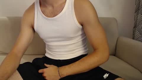 Stud From Paris online show from 10/01/25, 03:07