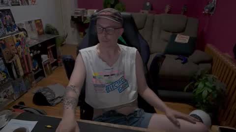 Buck Nunchuck online show from 05/20/26, 04:07