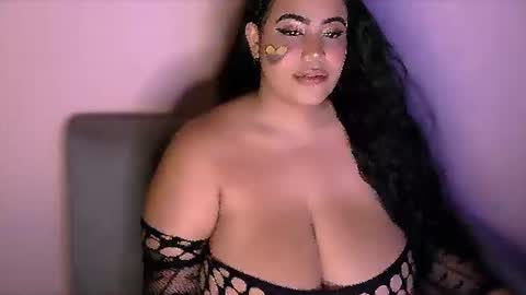 Snapshot of stweetemmac1 chatting on 06/28/26, 01:44 stweetemmac1 online show from 06/28/26, 01:44