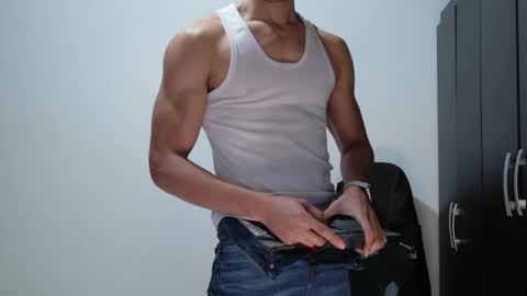 Snapshot of stylishman01 chatting on 02/02/26, 11:42 stylish man online show from 02/02/26, 11:42