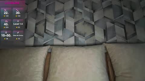 LINA online show from 09/19/25, 12:17