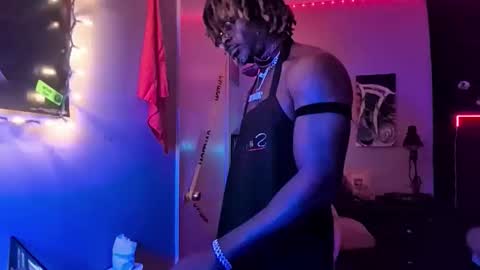 Snapshot of suavechocolatecity chatting on 10/24/25, 02:30 Hot Chocolate online show from 10/24/25, 02:30