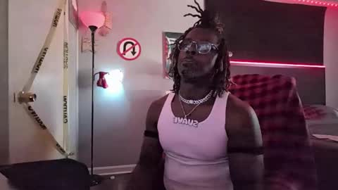 Hot Chocolate online show from 01/13/26, 07:41