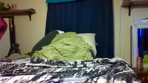 Snapshot of sub4you69brat chatting on 02/04/25, 09:10 sub4you69brat online show from 02/04/25, 09:10