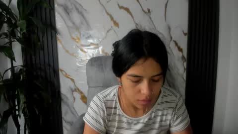 sub_scarlett_ online show from 02/23/26, 12:24