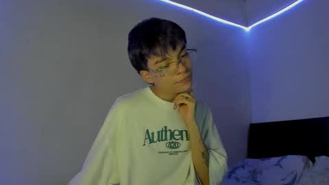 nico online show from 03/11/25, 06:00