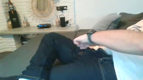 submissivguy online show from 12/08/24, 12:30