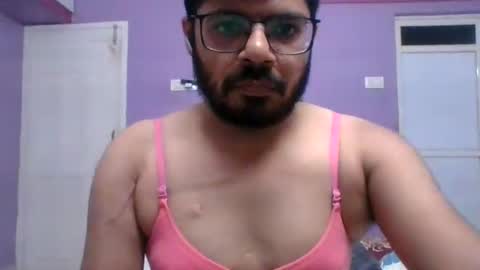 Snapshot of subslutmalerandi1 chatting on 06/05/26, 05:29 subslutmalerandi1 online show from 06/05/26, 05:29