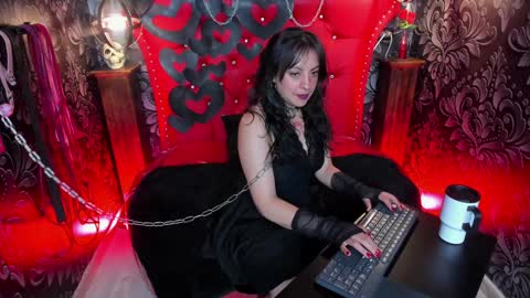 Yunna online show from 02/07/25, 12:50