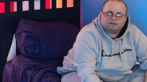 Snapshot of subzero_2689 chatting on 12/21/24, 02:58 subzero online show from 12/21/24, 02:58