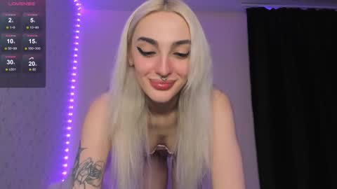 Chloe online show from 11/01/25, 03:03