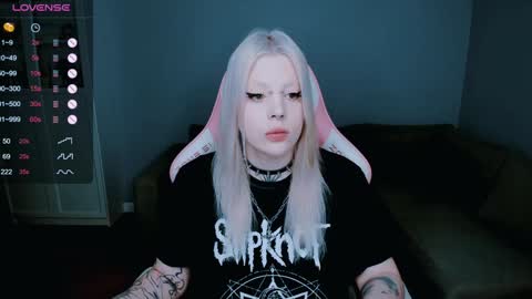 Snapshot of succubus_leslie chatting on 12/03/24, 09:55 succubus_leslie online show from 12/03/24, 09:55