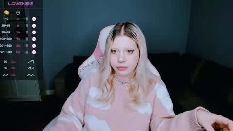 Snapshot of succubus_leslie chatting on 02/20/25, 05:18 succubus_leslie online show from 02/20/25, 05:18