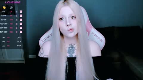 Snapshot of succubus_leslie chatting on 09/11/25, 10:32 succubus_leslie online show from 09/11/25, 10:32