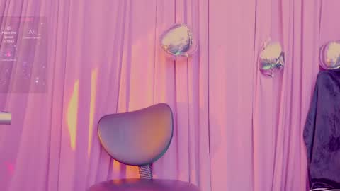 Snapshot of succubus_rosemilk chatting on 05/29/26, 10:52 Succubus RoseMilk online show from 05/29/26, 10:52