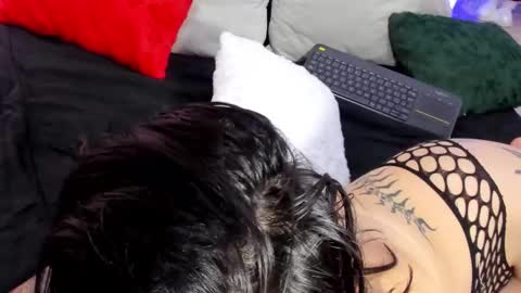 Luna  online show from 11/21/25, 09:35