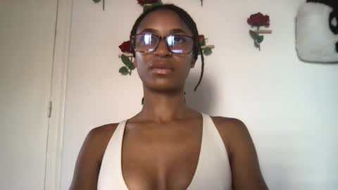 Snapshot of succubussirena chatting on 06/20/26, 04:54 Succubus Sirena online show from 06/20/26, 04:54