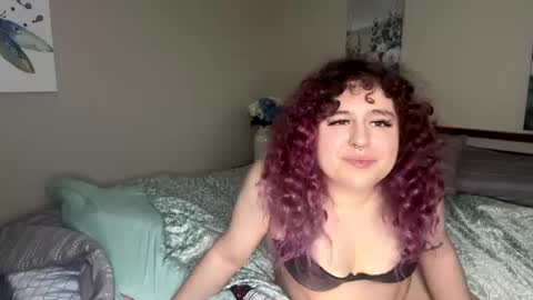 Snapshot of succumuse chatting on 01/06/26, 05:11 Succumuse online show from 01/06/26, 05:11