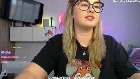 suchcute_ online show from 02/07/26, 04:27