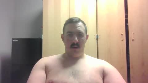 suck_my_popsicle13 online show from 02/12/25, 12:37