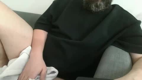 suckm3dry07 online show from 02/17/26, 12:45