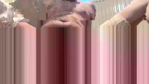 Snapshot of suckmeoffuk chatting on 02/19/26, 02:02 JJ online show from 02/19/26, 02:02