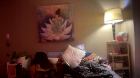 SaraSabeen online show from 12/11/24, 05:10