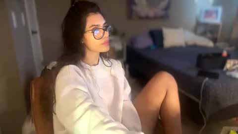 SaraSabeen online show from 12/19/24, 05:18