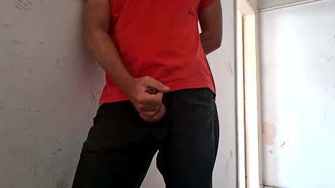 Snapshot of sueliton41 chatting on 02/25/26, 11:53 sueliton41 online show from 02/25/26, 11:53