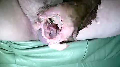 Snapshot of suesser0009 chatting on 10/27/25, 11:58 Martin sweetboy online show from 10/27/25, 11:58