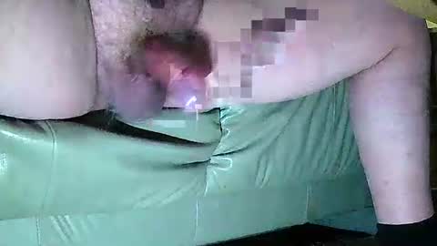 Snapshot of suesser0009 chatting on 02/02/26, 09:35 Martin sweetboy online show from 02/02/26, 09:35