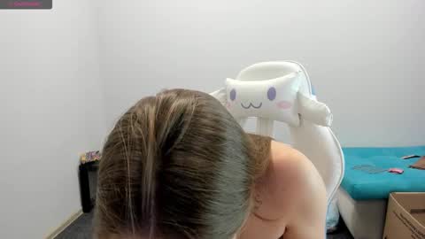 Snapshot of sugar_bunny_girl chatting on 09/23/25, 03:53 Ariana online show from 09/23/25, 03:53