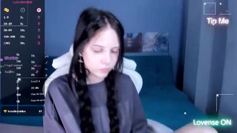 Snapshot of sugar_bunny_girl chatting on 06/18/26, 03:18 Ariana online show from 06/18/26, 03:18