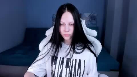 Snapshot of sugar_bunny_girl chatting on 07/05/26, 04:19 Ariana online show from 07/05/26, 04:19