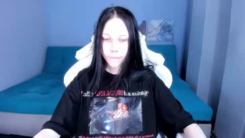 Snapshot of sugar_bunny_girl chatting on 07/16/26, 05:35 Ariana online show from 07/16/26, 05:35