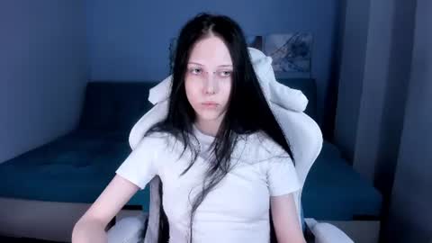 Snapshot of sugar_bunny_girl chatting on 07/19/26, 04:38 Ariana online show from 07/19/26, 04:38
