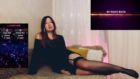 Instagram faroffland online show from 11/30/25, 02:32